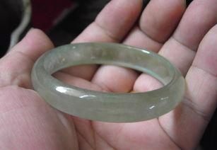 爆料翡翠直播视频大全集,揭秘翡翠市场风云录  第2张